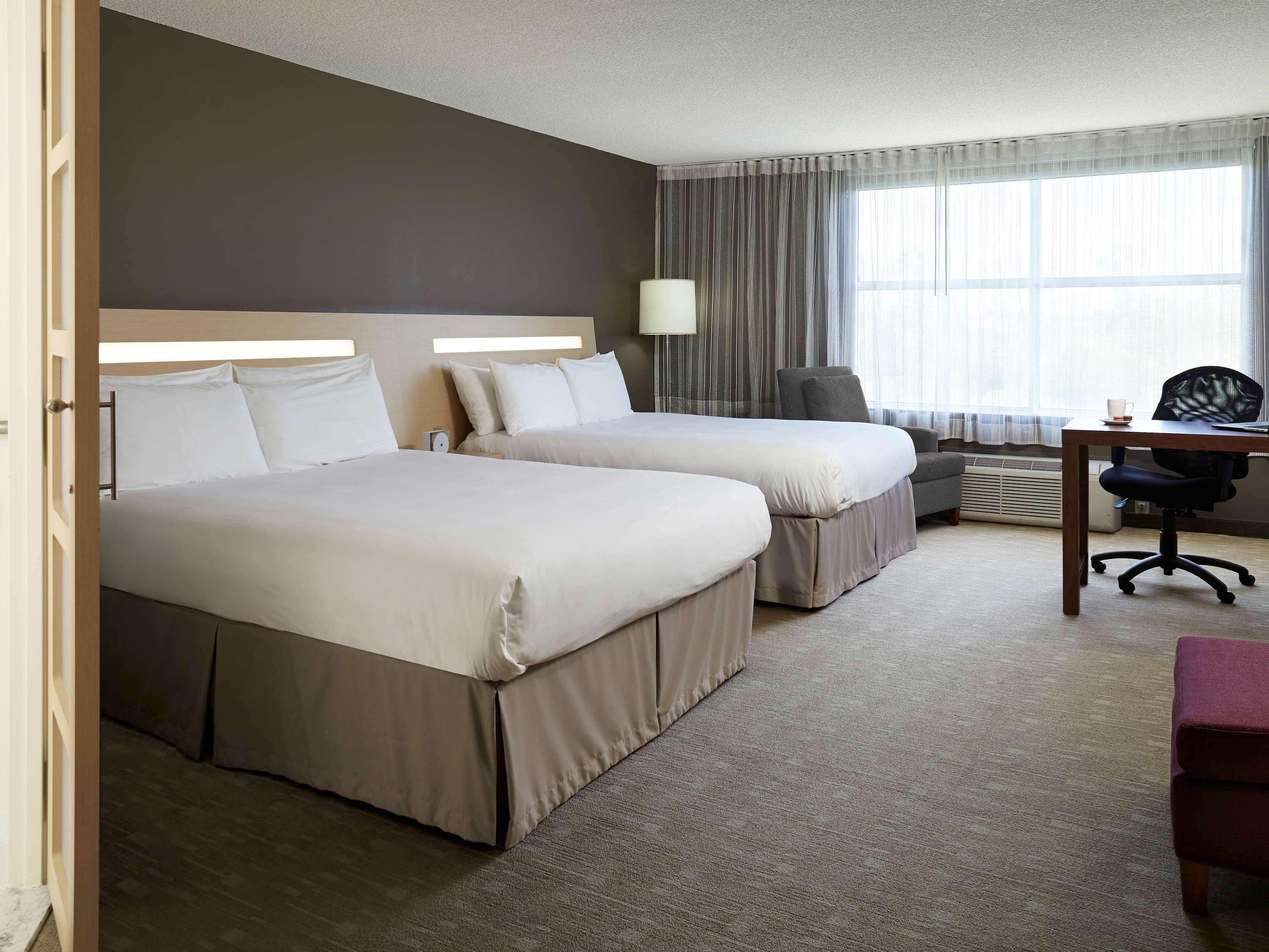 Novotel Montreal Aeroport Dorval Buitenkant foto