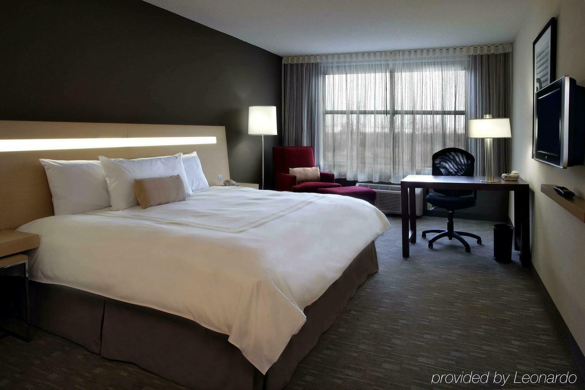 Novotel Montreal Aeroport Dorval Buitenkant foto